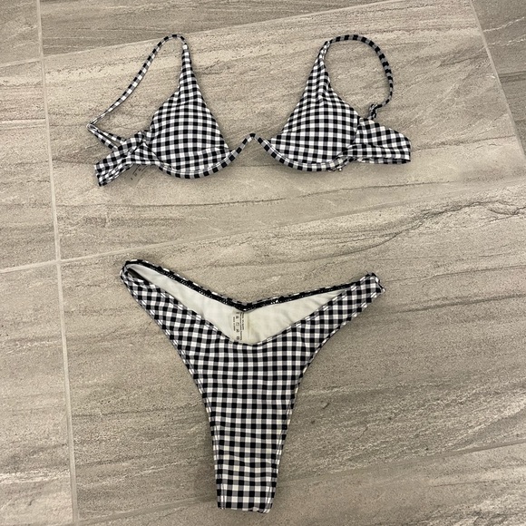 Gingham Bikini - Picture 1 of 5